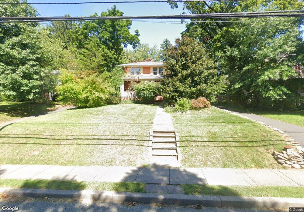129 Center St, Clinton, NJ 08809 - photo 1