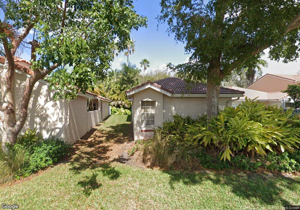 1269 Seagrape Cir, Weston, FL 33326 - photo 1