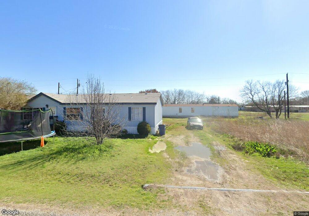 911 Skylark Dr, Granbury, TX 76049 - photo 1