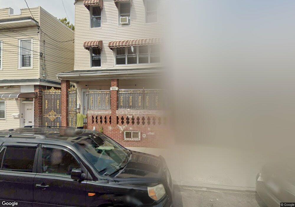 9003 97th Ave, Ozone Park, NY 11416 - photo 1