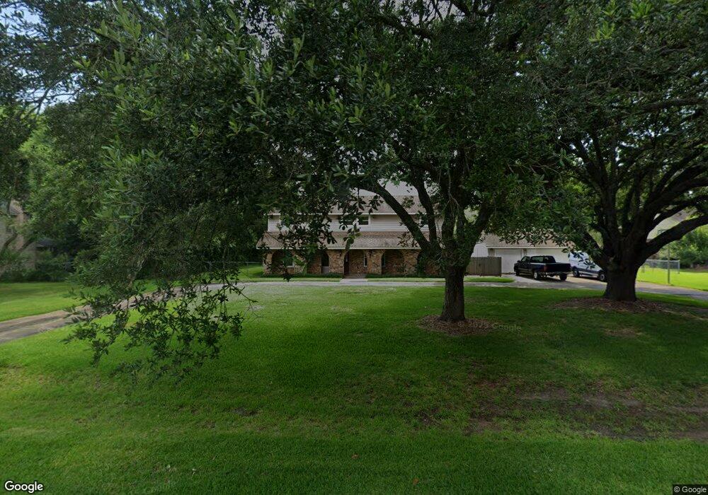 925 Layfair Place, Friendswood, TX 77546 - photo 1