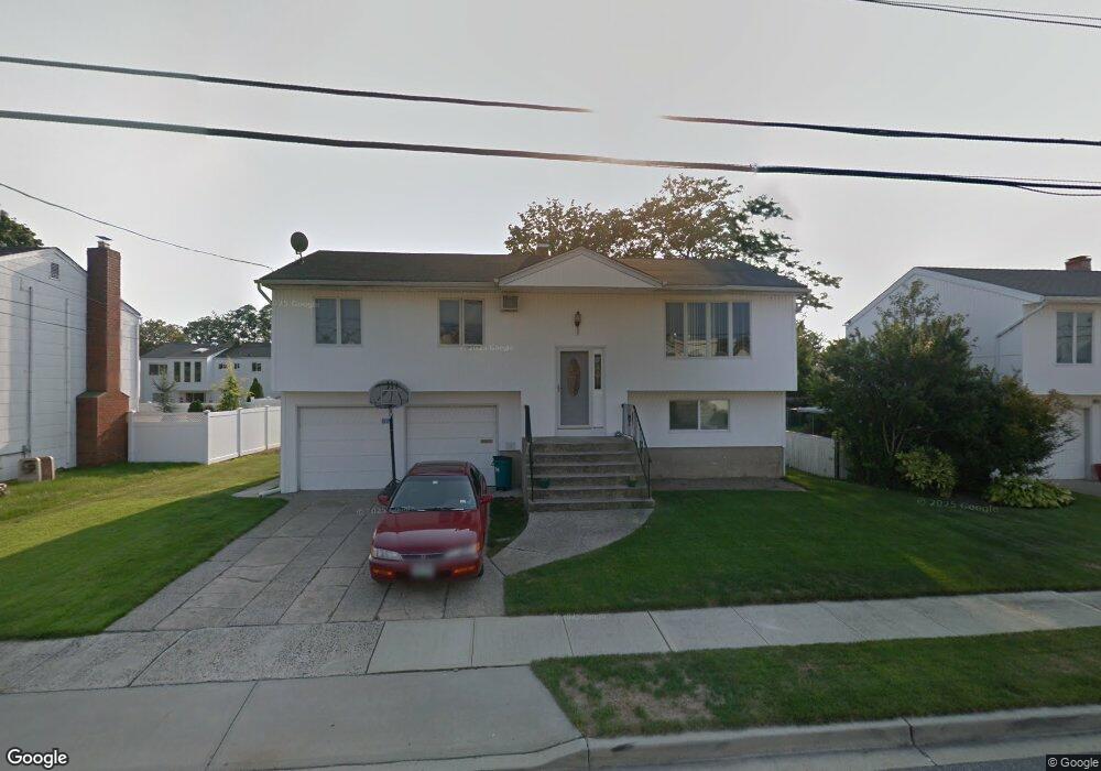 3708 Oceanside Rd E, Oceanside, NY 11572 - photo 1