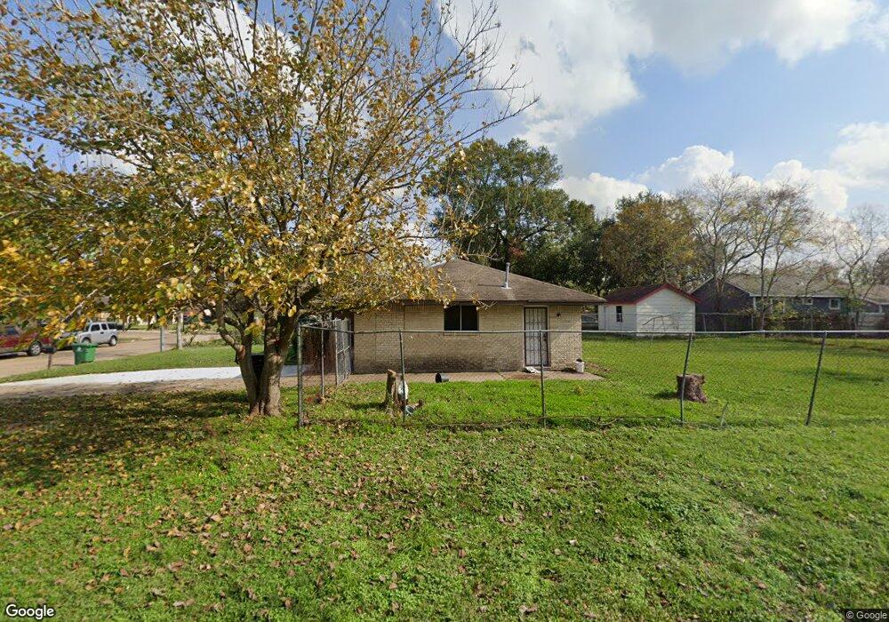 855 Ellington St, Houston, TX 77088 - photo 1