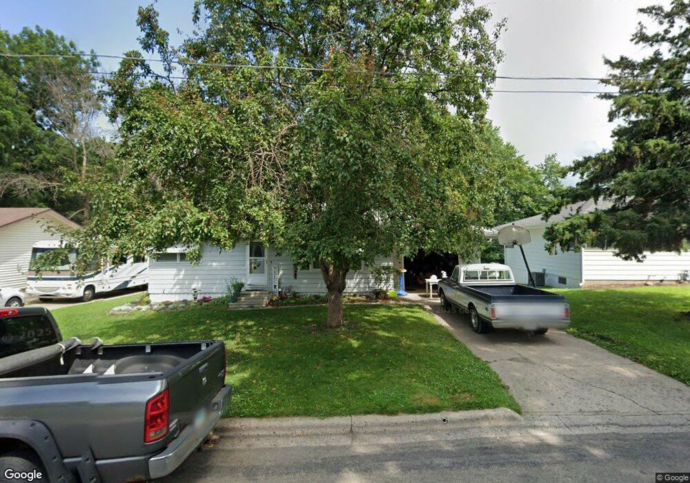 929 S 3rd Ave, Albert Lea, MN 56007 - photo 1