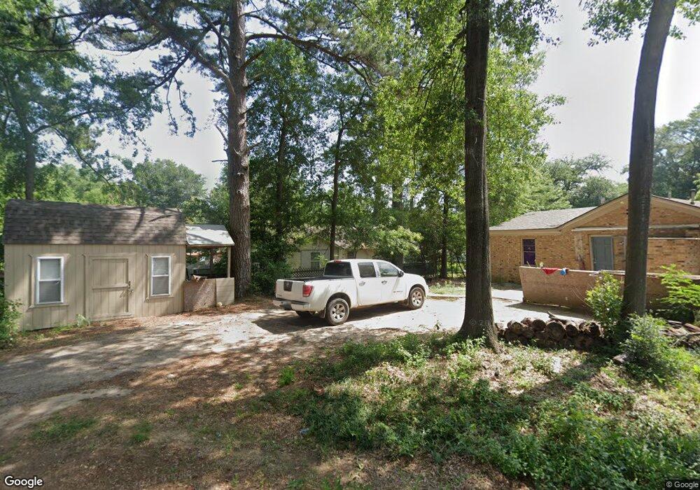442 Glover Dr, Longview, TX 75601 - photo 1
