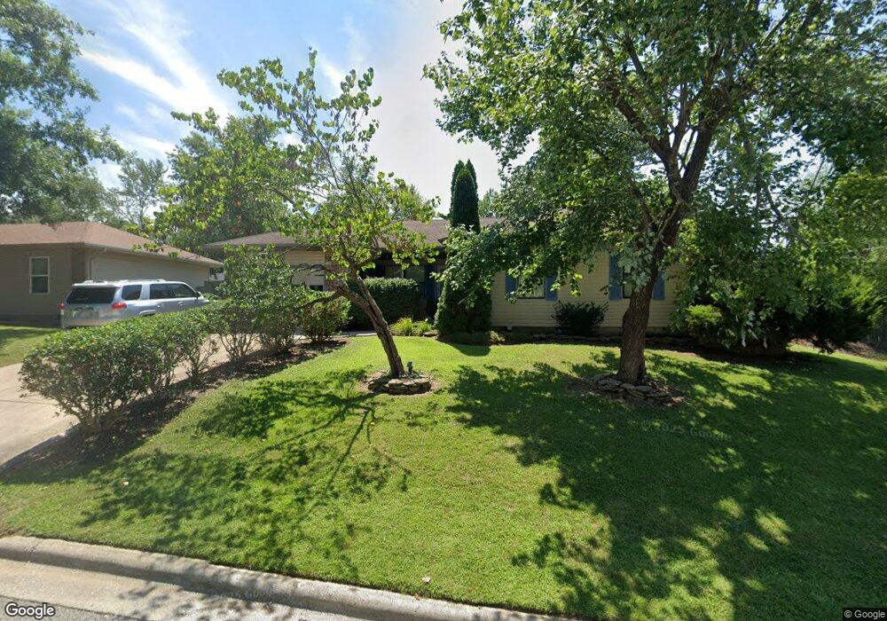 802 Striper Dr, Nixa, MO 65714 - photo 1