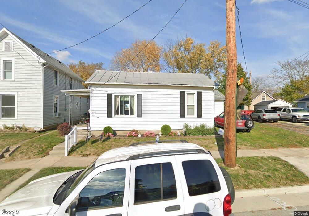 604 E Pearl St, Wapakoneta, OH 45895 - photo 1