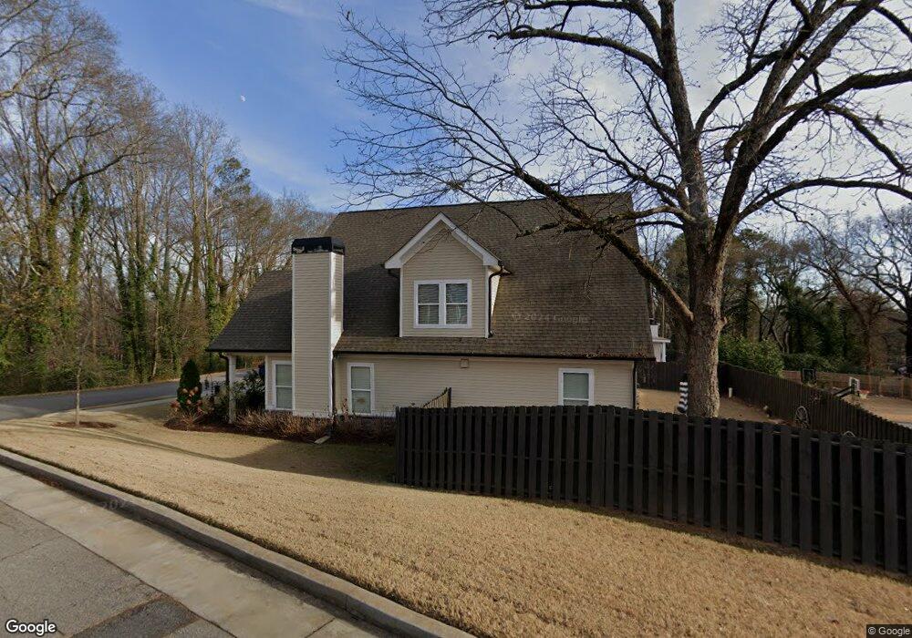 495 Saint James St, Buford, GA 30518 - photo 1