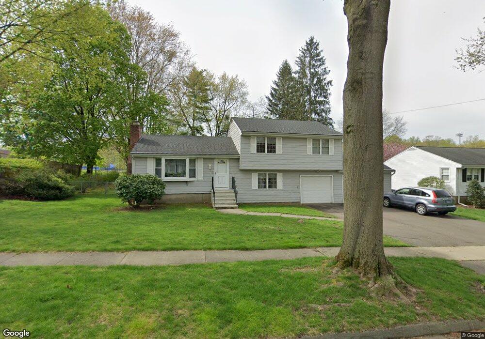 275 Luanne Rd, Stratford, CT 06614 - photo 1