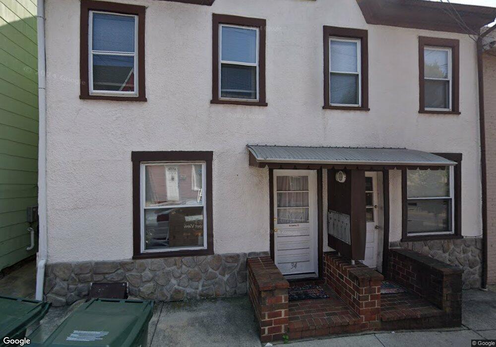 32 N Locust St unit 3234, Hagerstown, MD 21740 - photo 1