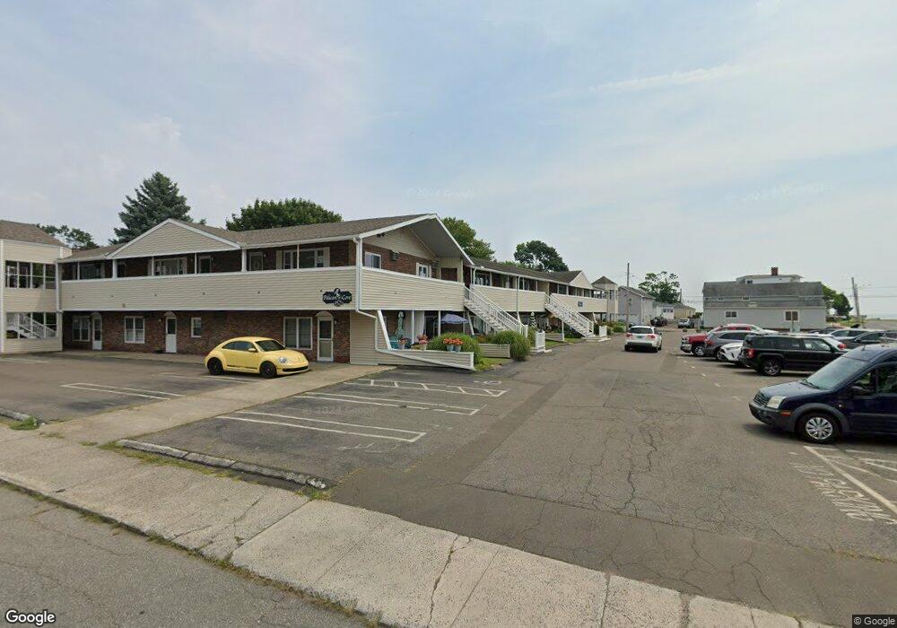 157 1/2 Kings Hwy unit O, Milford, CT 06460 - photo 1