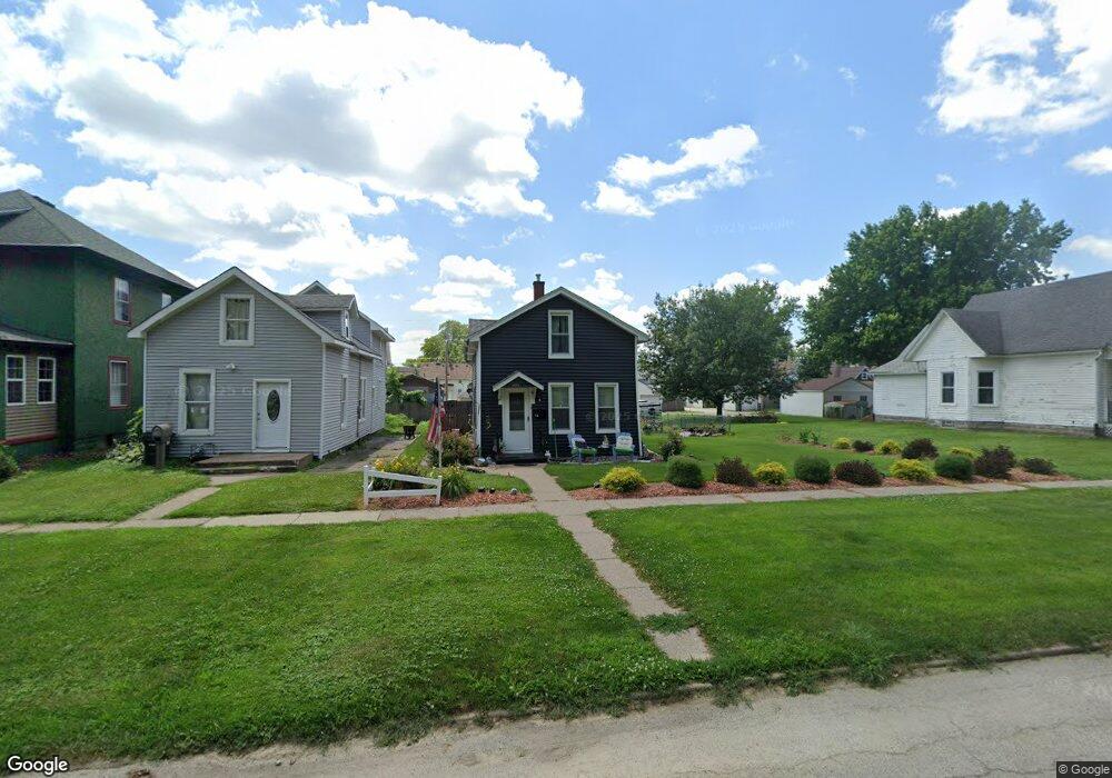 2109 W 5th St, Davenport, IA 52802 - photo 1