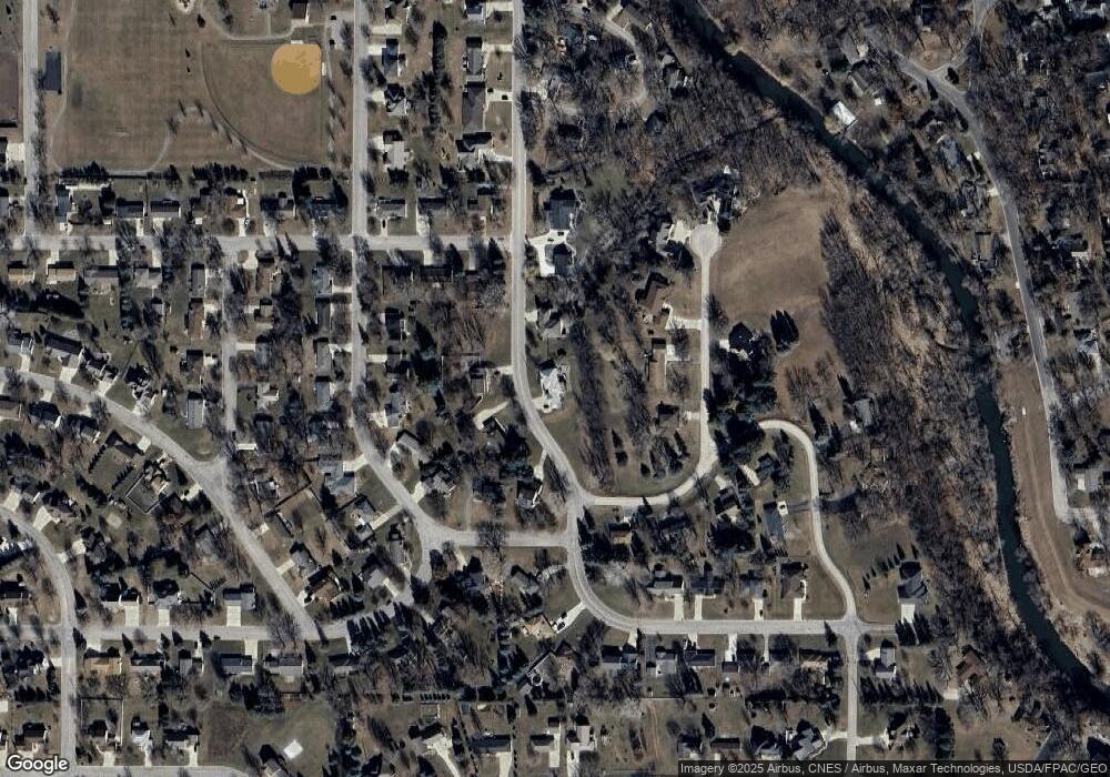 607 24th St SW, Austin, MN 55912 - photo 1