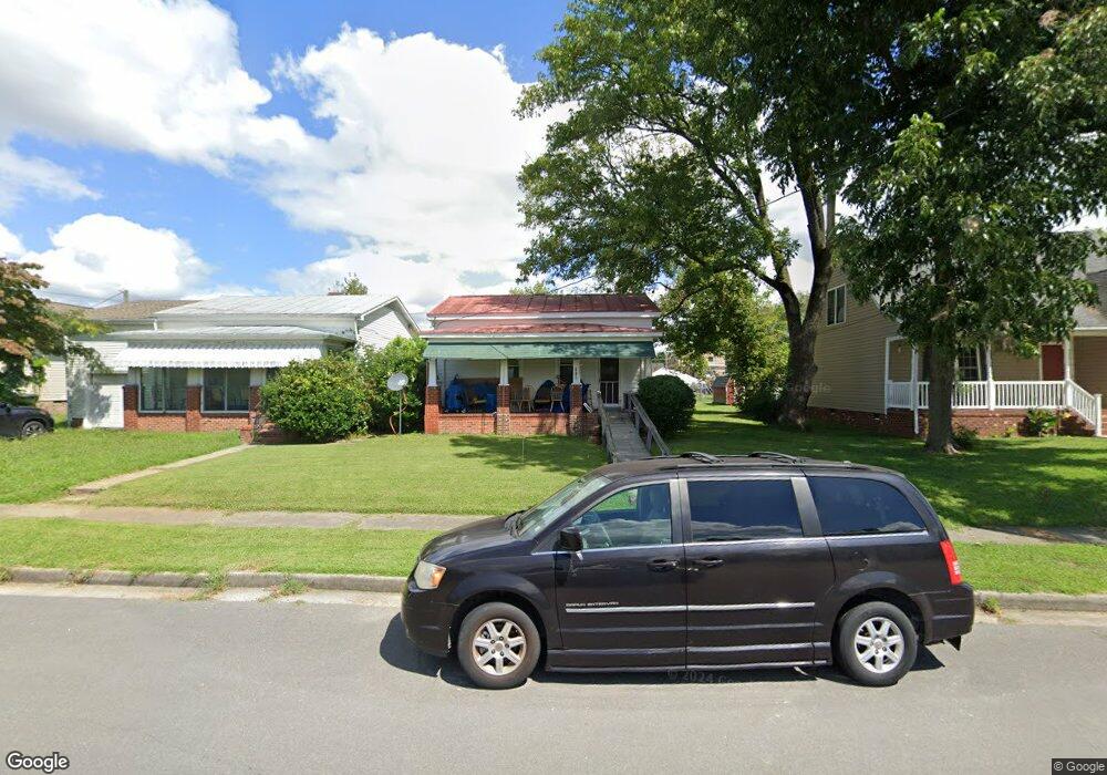 812 Kirby St, West Point, VA 23181 - photo 1