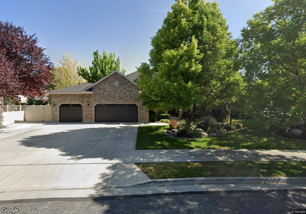 3032 Harper Peak Ct, South Jordan, UT 84095 - photo 1
