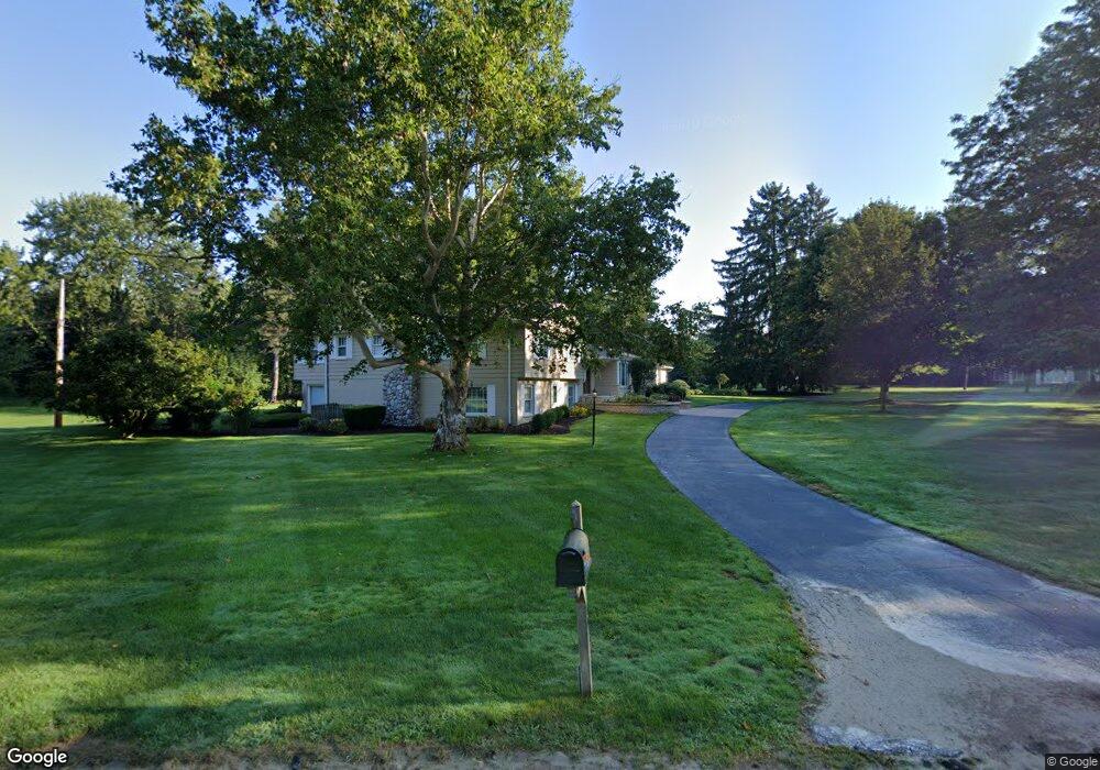 960 Timberlake Dr, Bloomfield Hills, MI 48302 - photo 1