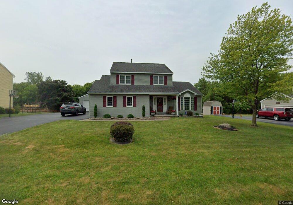 909 Gill St, Chittenango, NY 13037 - photo 1
