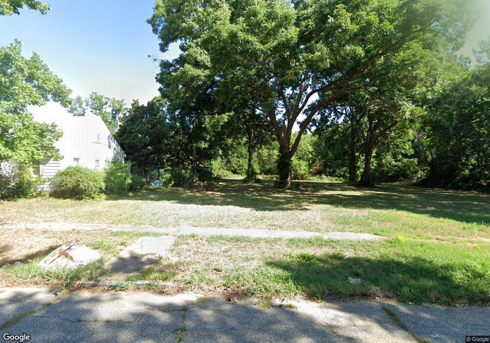 1421 Chess Ave, Parsons, KS 67357 - photo 1