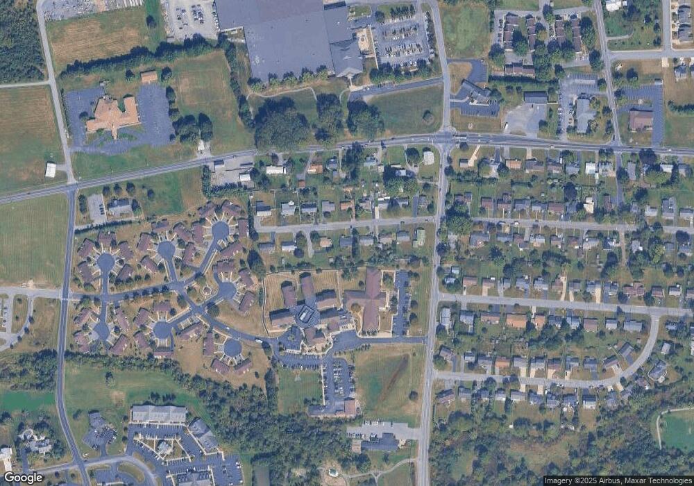 1021 Saint Paul St, Lewisburg, PA 17837 - photo 1