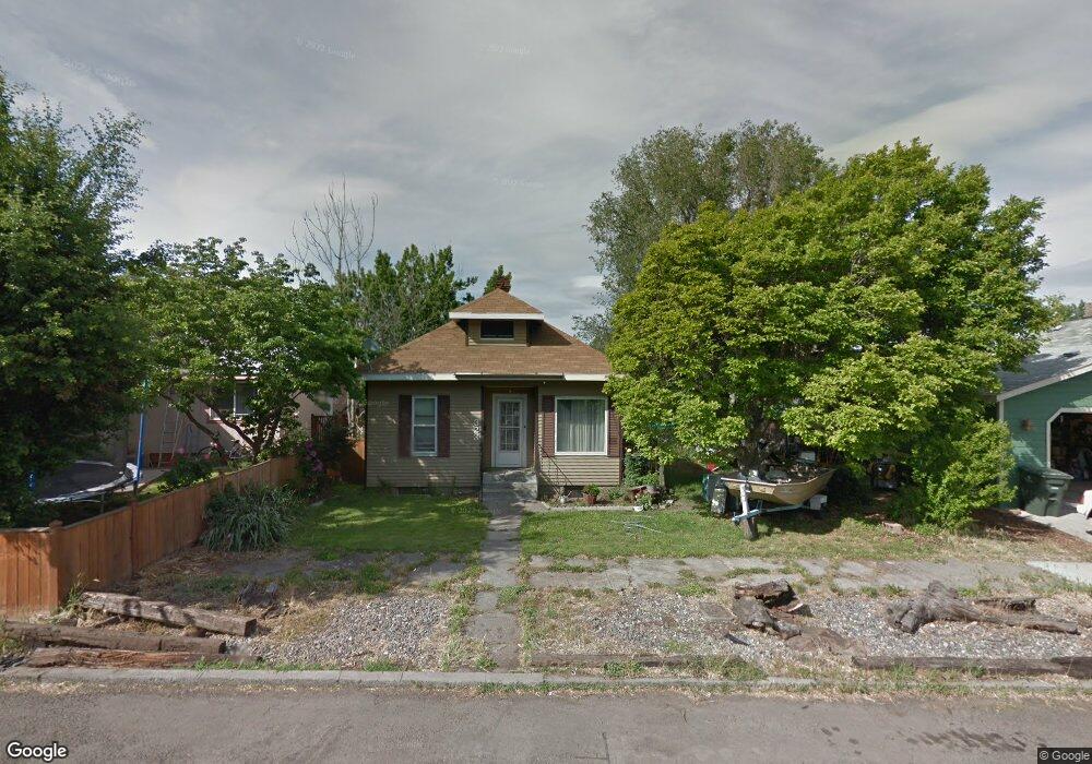 323 E 13th St, the Dalles, OR 97058 - photo 1