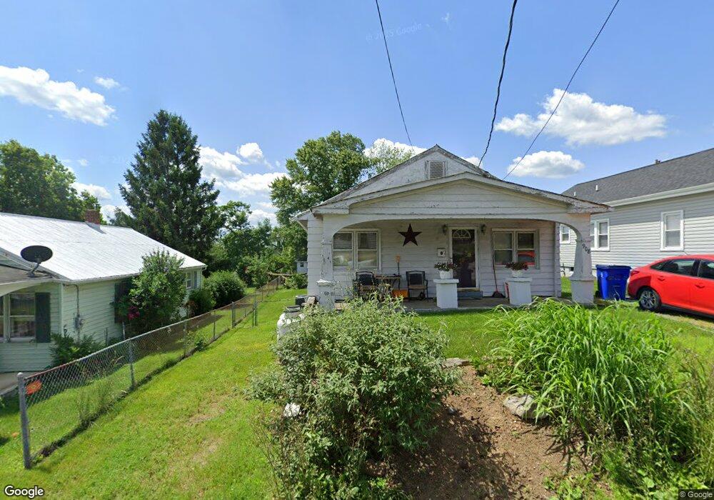 908 E E St, Brunswick, MD 21716 - photo 1