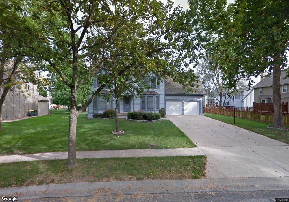 15712 W 85th St, Lenexa, KS 66219 - photo 1