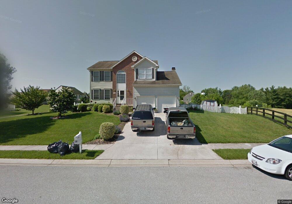 549 Kenan St, Taneytown, MD 21787 - photo 1