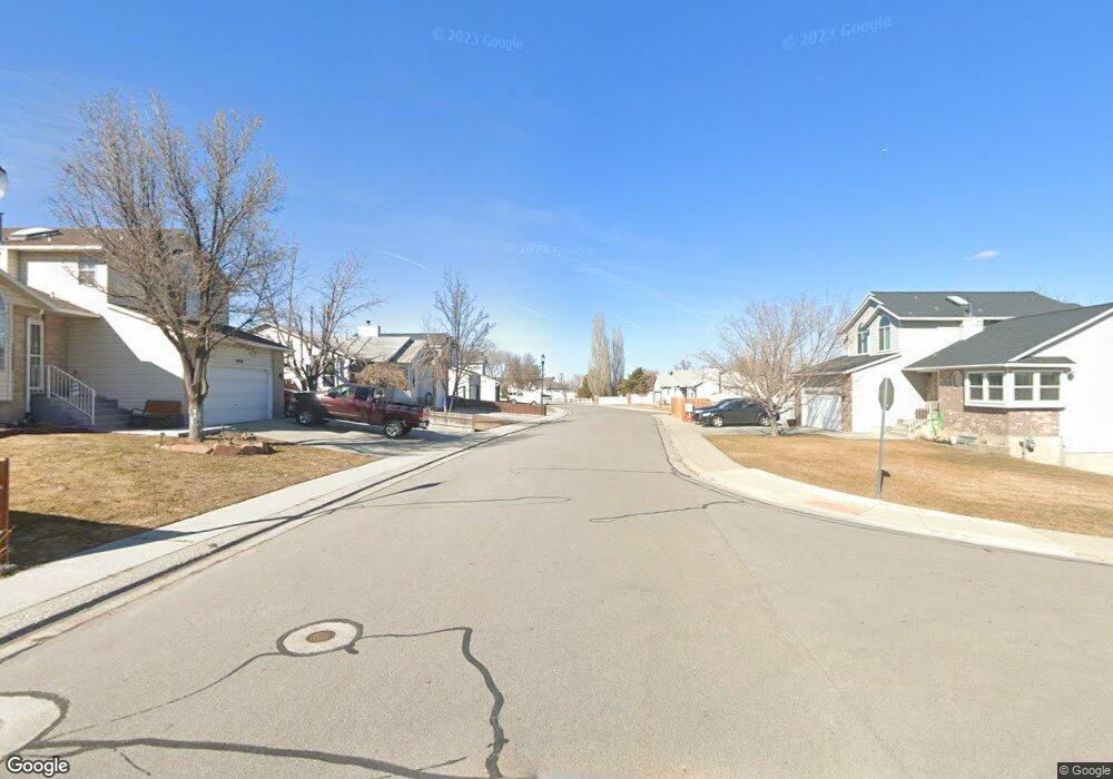 8920 S Pagoda Tree Ln, West Jordan, UT 84088 - photo 1