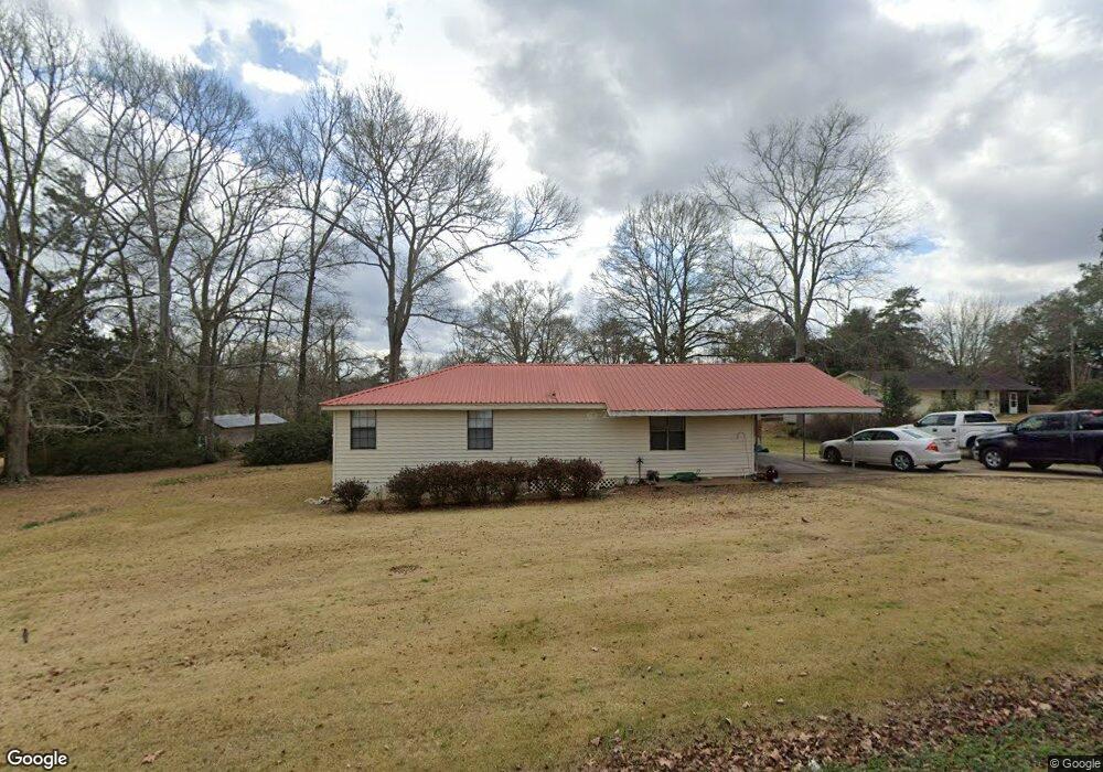 822 Holmes St, Tylertown, MS 39667 - photo 1