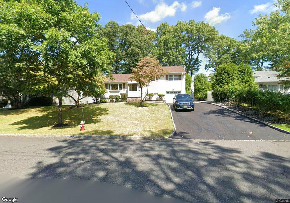 62 W Cedar St, Livingston, NJ 07039 - photo 1