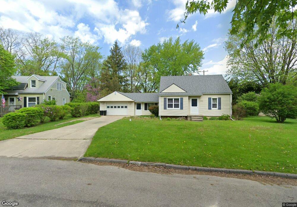 1212 Catalina Dr, Flint, MI 48507 - photo 1