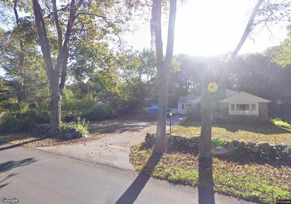 7 Vinegar Hill Rd, Gales Ferry, CT 06335 - photo 1