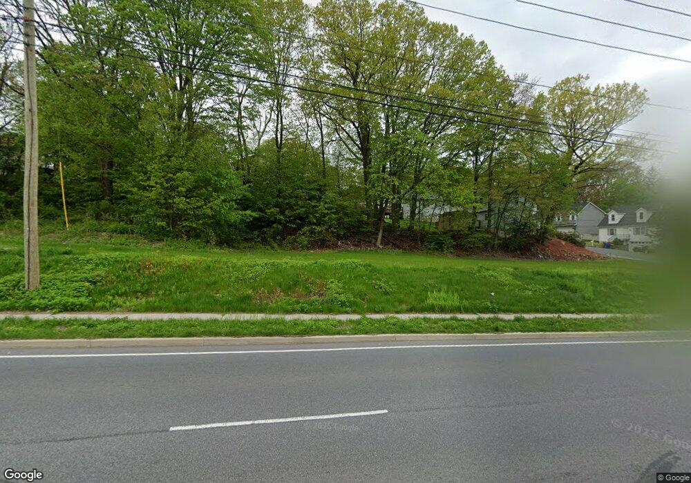 455 Chase Ave, Waterbury, CT 06704 - photo 1