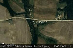13337 226th St, Zwingle, IA 52079