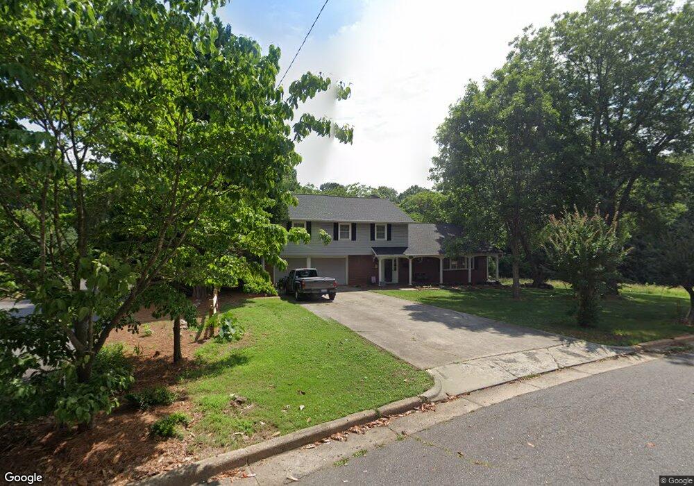 731 Club Dr, Statesville, NC 28677 - photo 1