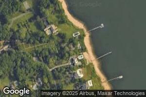 9 Todd Dr, Port Washington, NY 11050