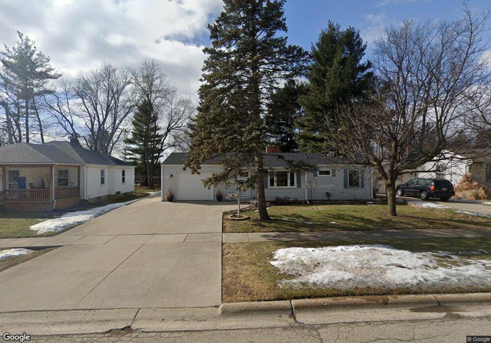 705 N Lapeer St, Davison, MI 48423 - photo 1