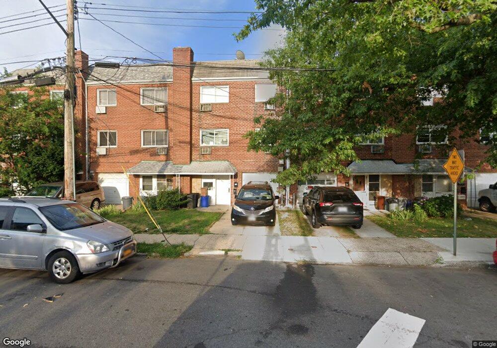 9206 242nd St unit 1, Bellerose, NY 11426 - photo 1