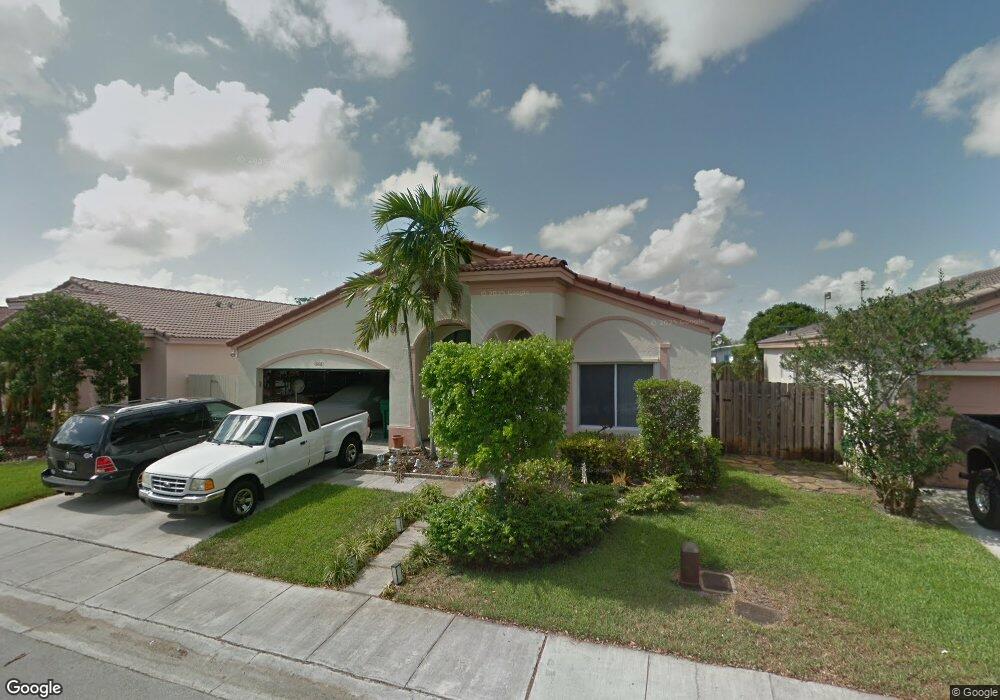 10661 SW 14th Ct, Davie, FL 33324 - photo 1