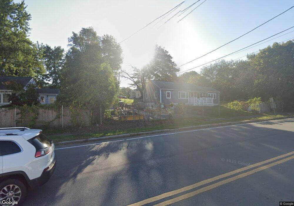 10 Central Ct, Byfield, MA 01922 - photo 1