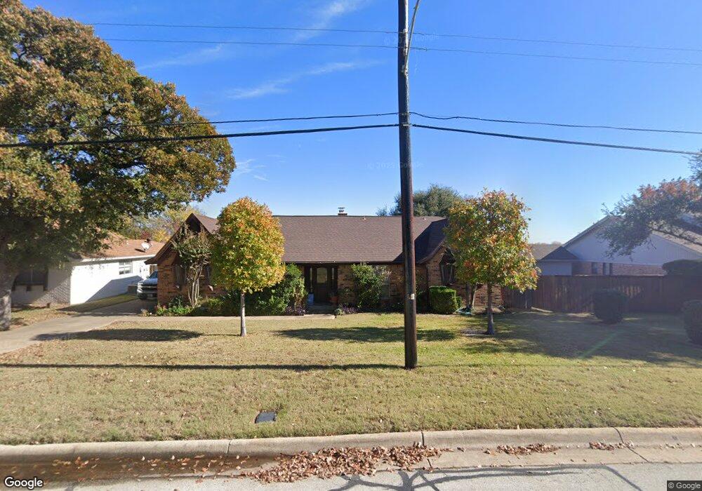 220 Melbourne Rd, Hurst, TX 76053 - photo 1