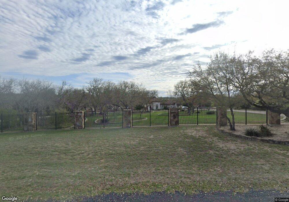 9548 Majestic Oak Cir, San Antonio, TX 78255 - photo 1