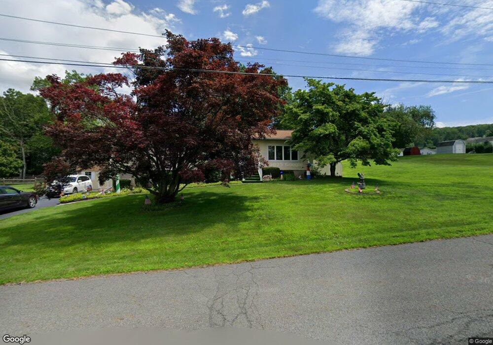 55 Red Maple Ave, Mountain Top, PA 18707 - photo 1