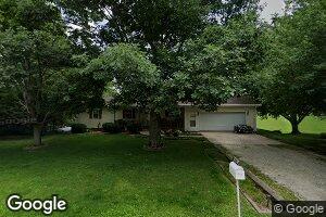 308 Lakeview Dr, Avon, IL 61415