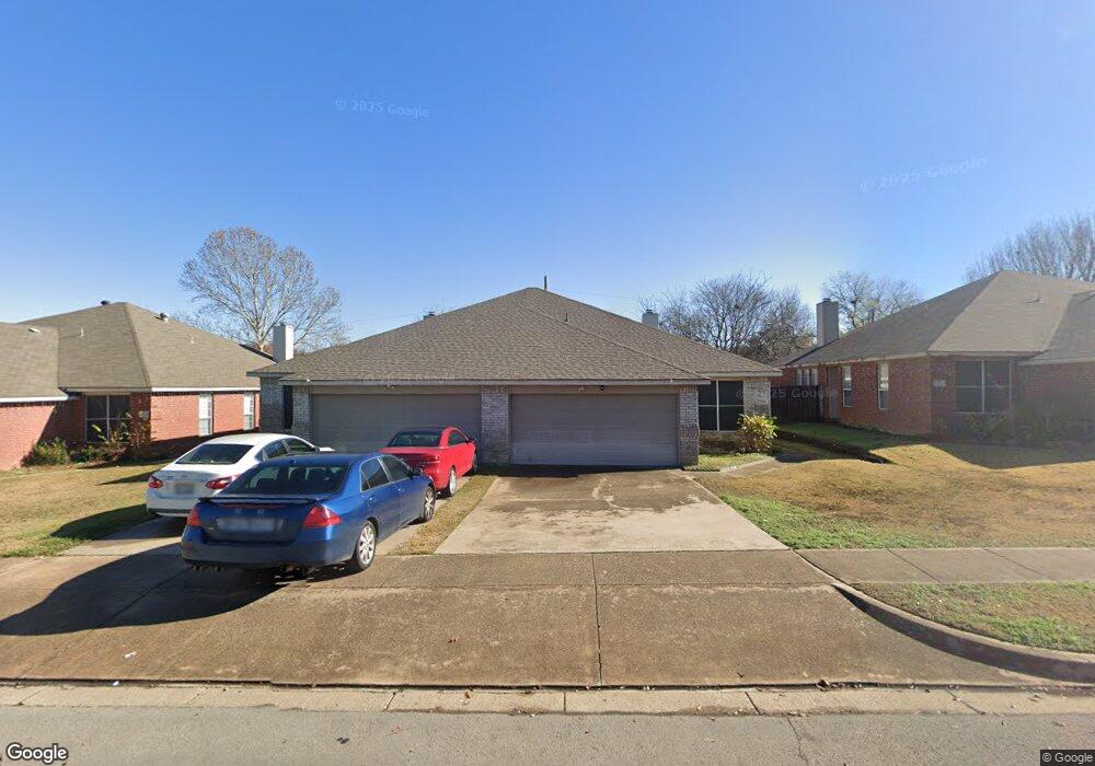 5338 Northridge Blvd, North Richland Hills, TX 76180 - photo 1