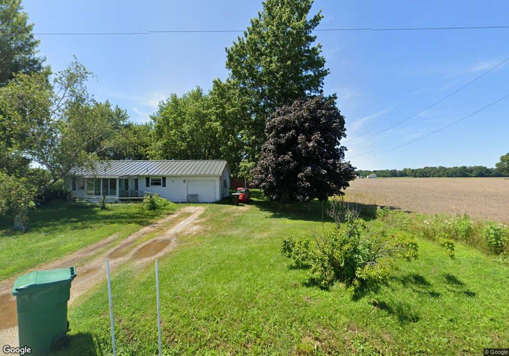 57157 Tulip Rd, New Carlisle, IN 46552 - photo 1