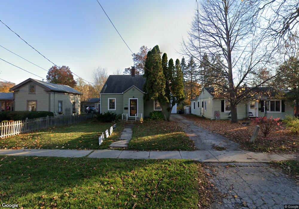 418 Cleveland Ave, Batavia, IL 60510 - photo 1