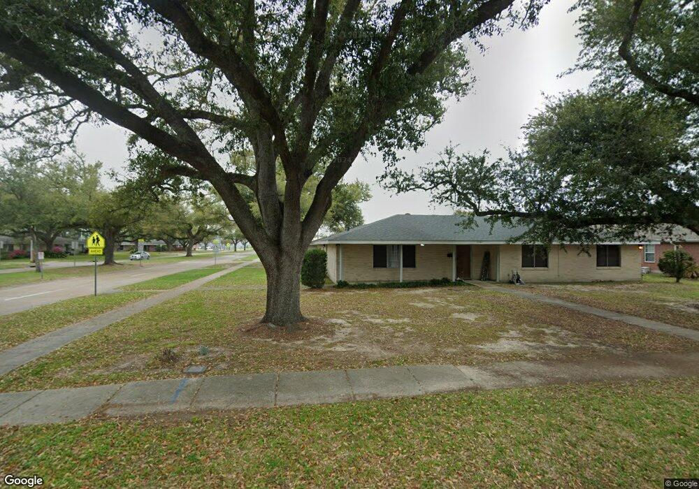 2201 21st St, Lake Charles, LA 70601 - photo 1
