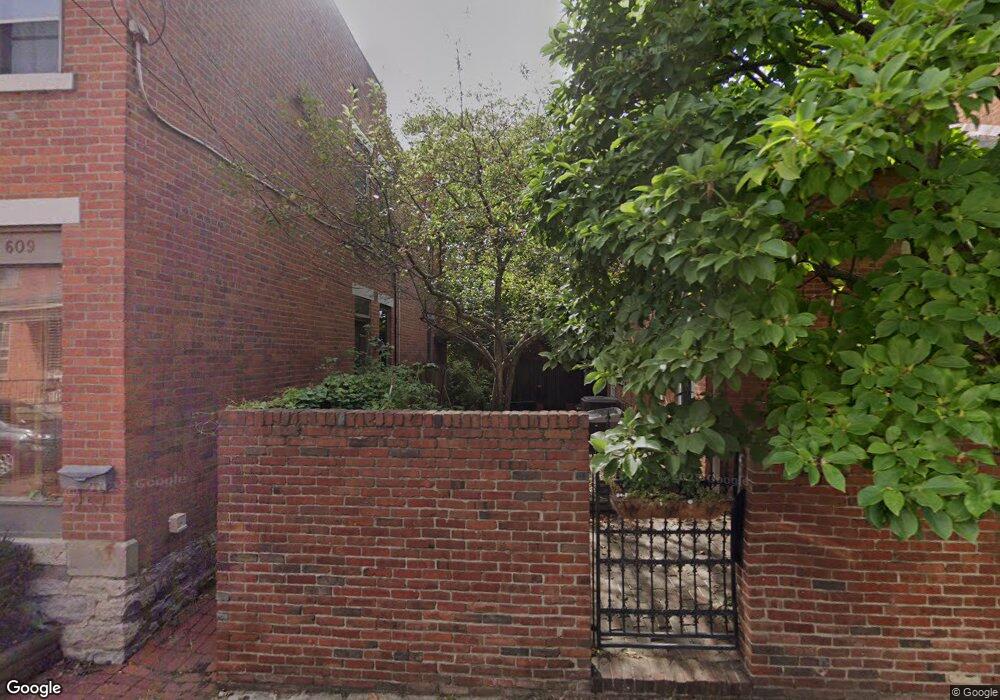 605 S Lazelle St, Columbus, OH 43206 - photo 1