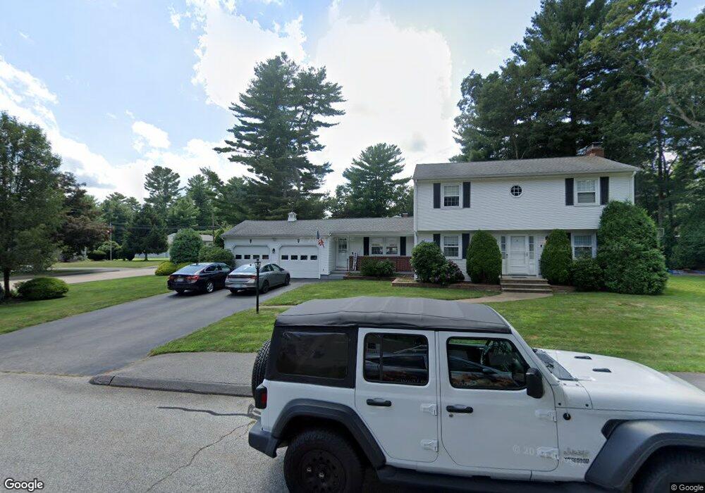 28 Blueberry Ln, Coventry, RI 02816 - photo 1